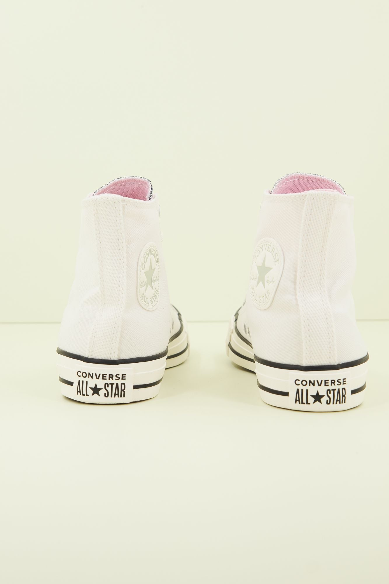 CONVERSE CHUCK TAYLOR ALL STAR LIFT HI en color BLANCO (3)