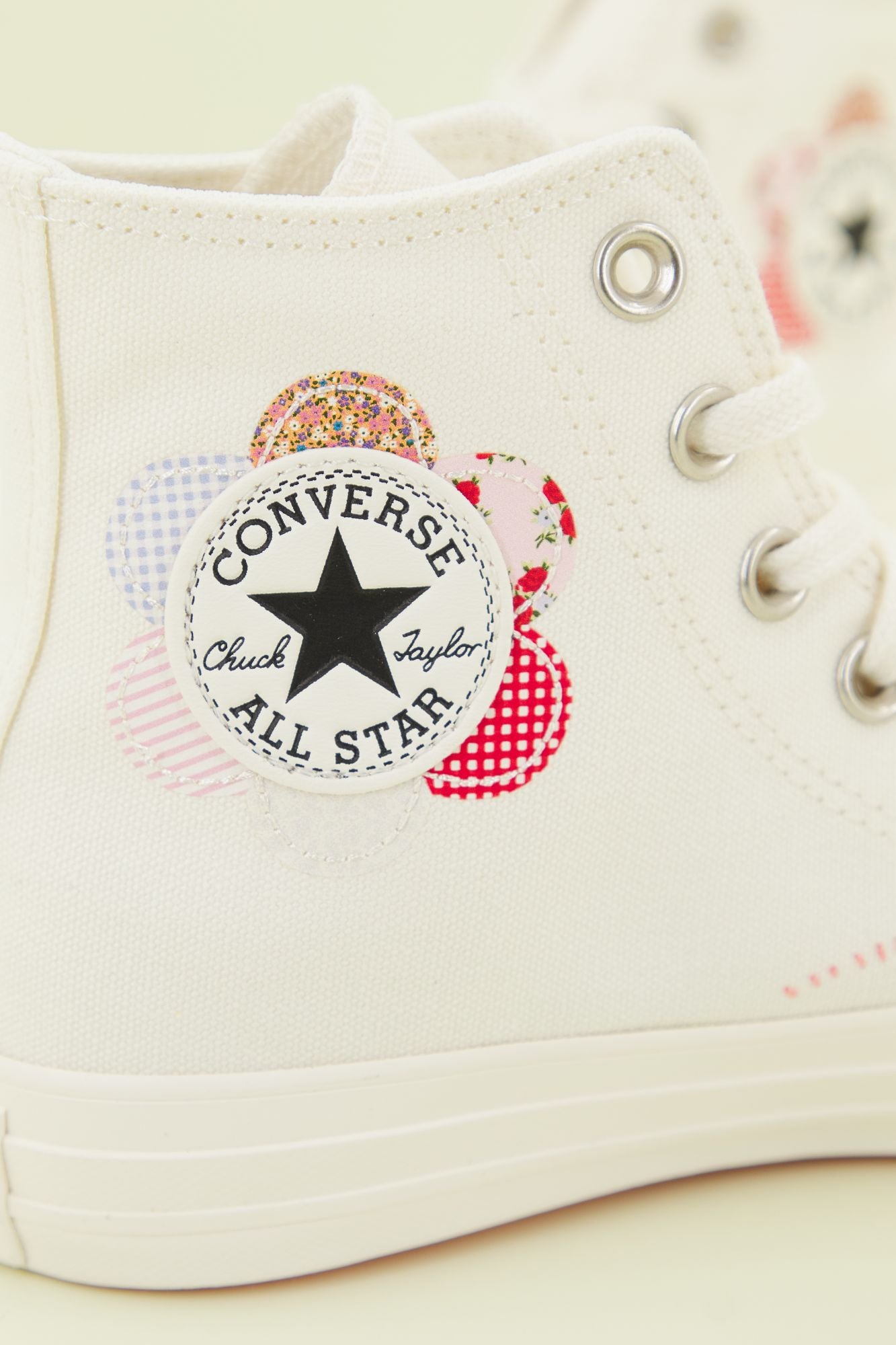 CONVERSE CHUCK TAYLOR ALL STAR LIFT HI en color BLANCO (4)