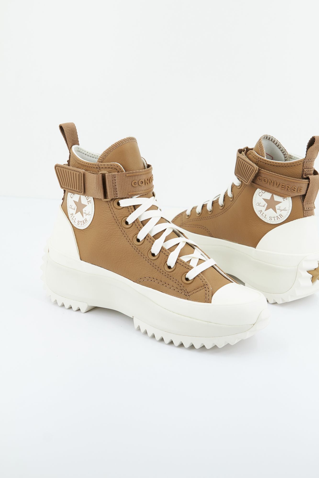 CONVERSE RUN STAR HIKE HI en color MARRON (1)
