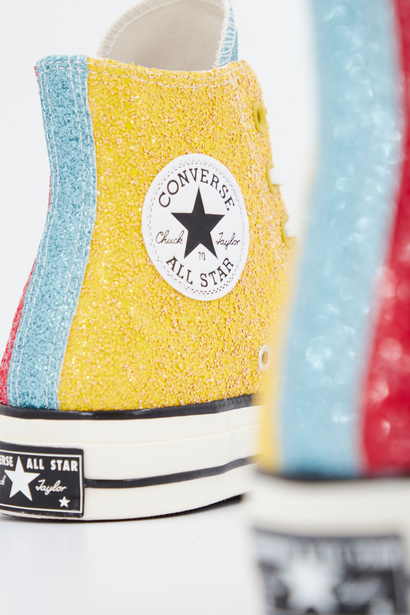 CONVERSE CHUCK 70 HI en color ROJO (3)