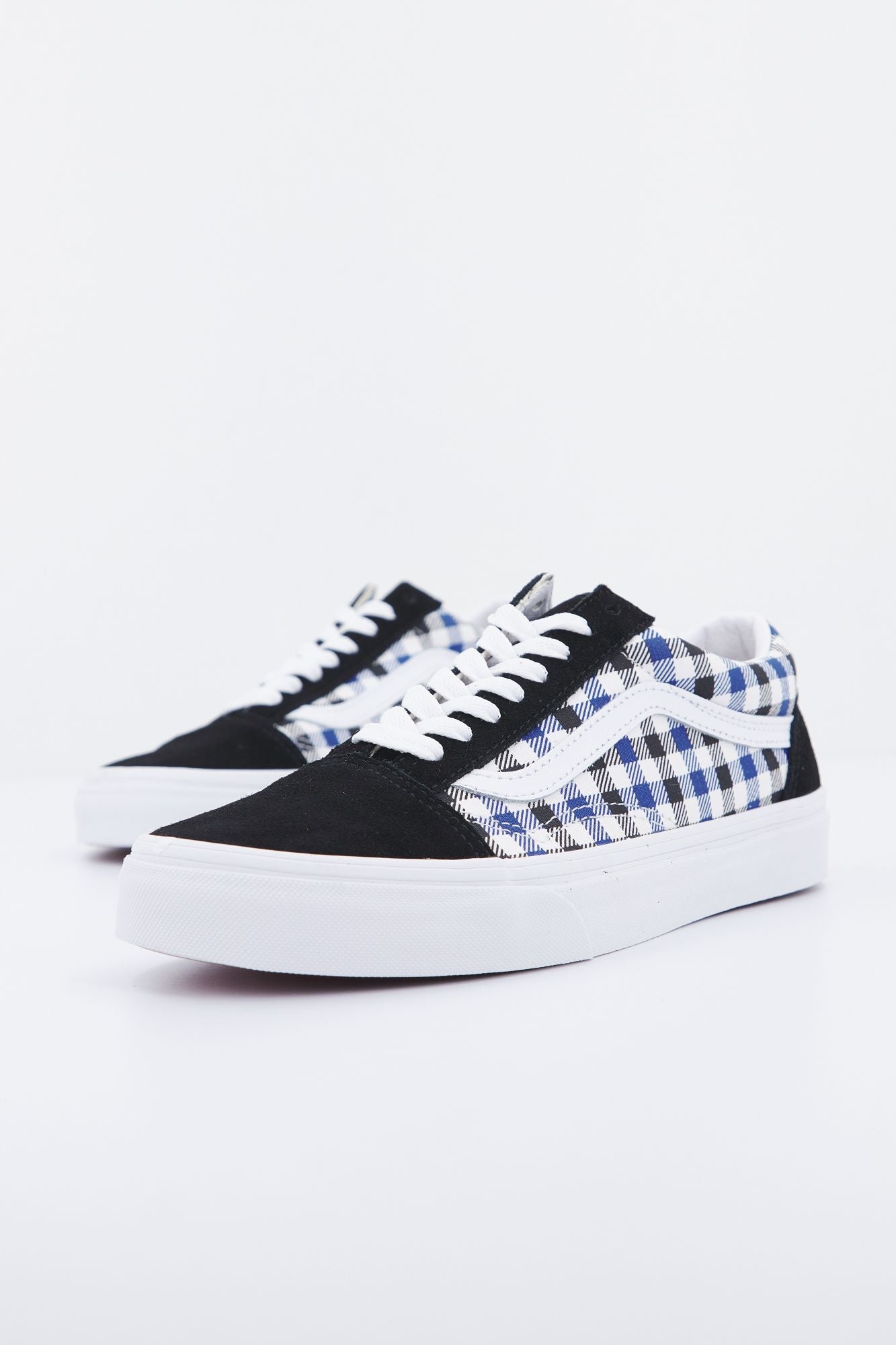VANS UA OLD SKOOL en color NEGRO (2)