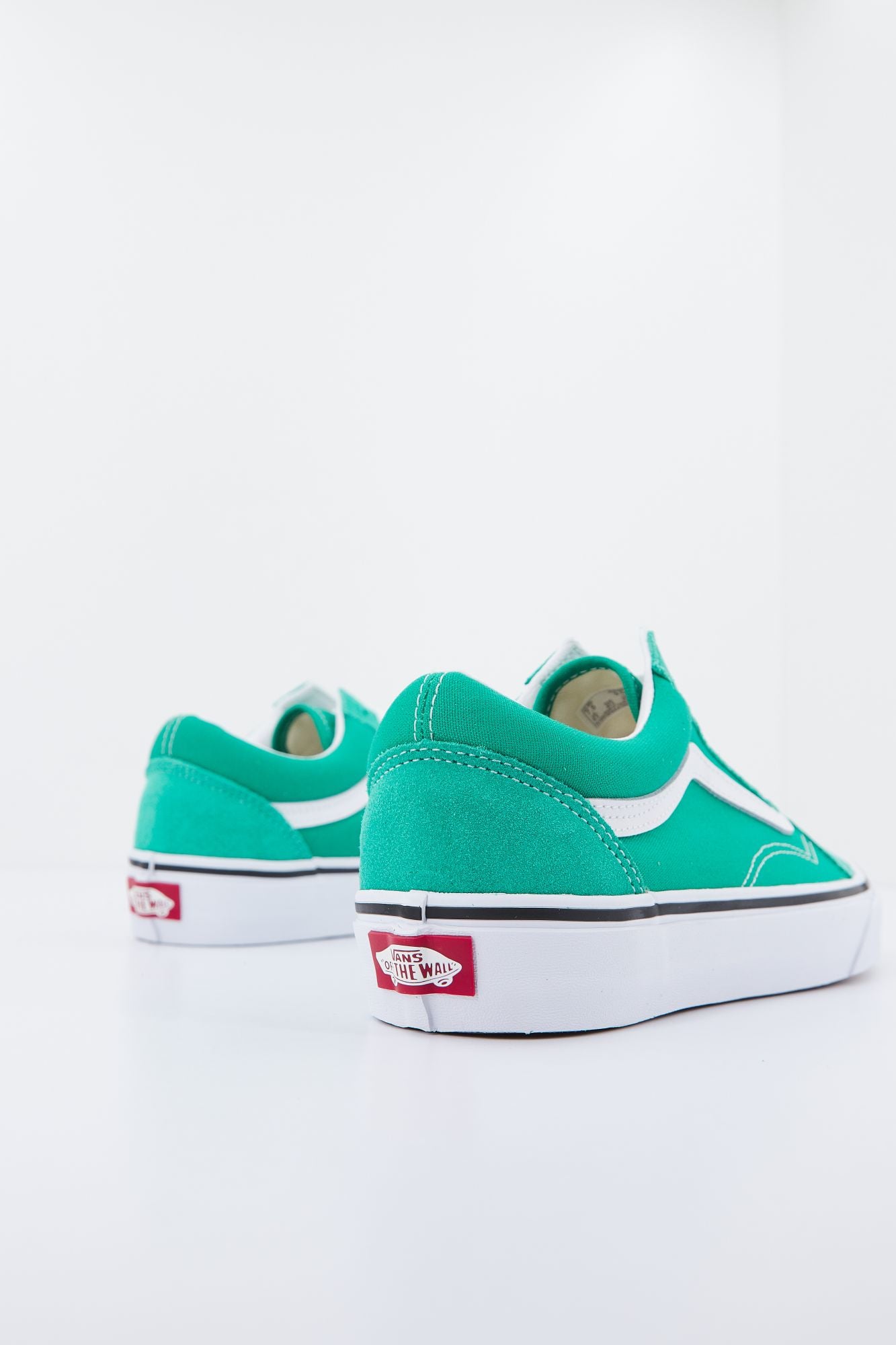 VANS UA OLD SKOOL en color VERDE (4)