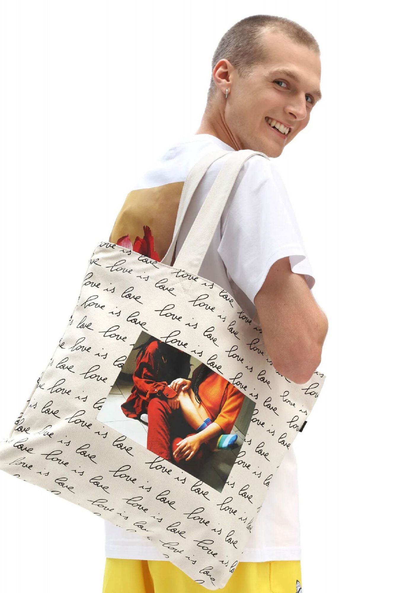 VANS PRIDE OTW GALLERY TOTE en color BEIS (1)