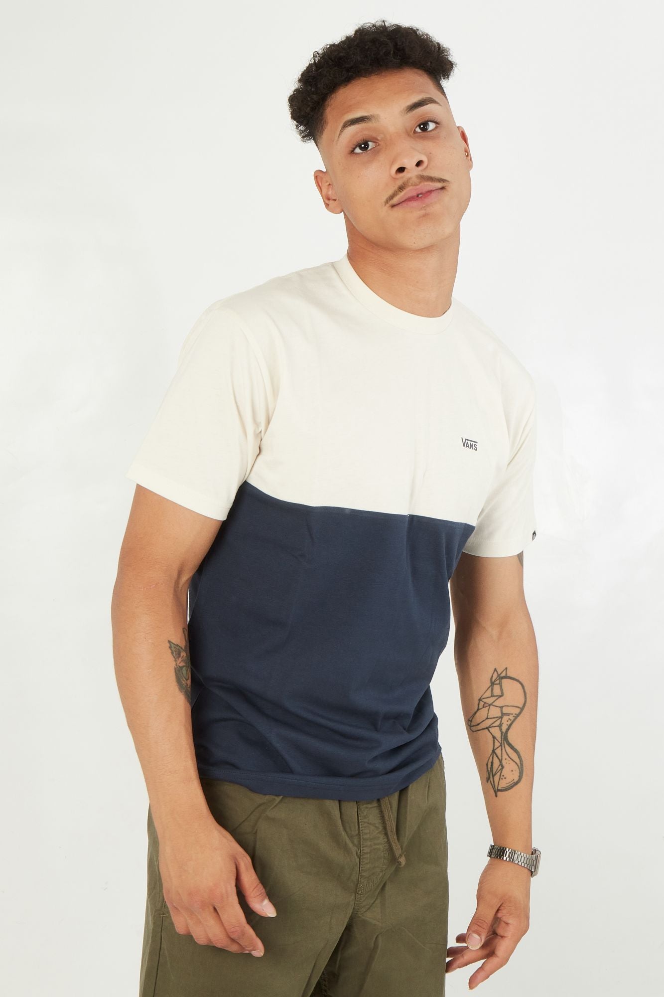 VANS COLORBLOCK TEE en color AZUL (3)