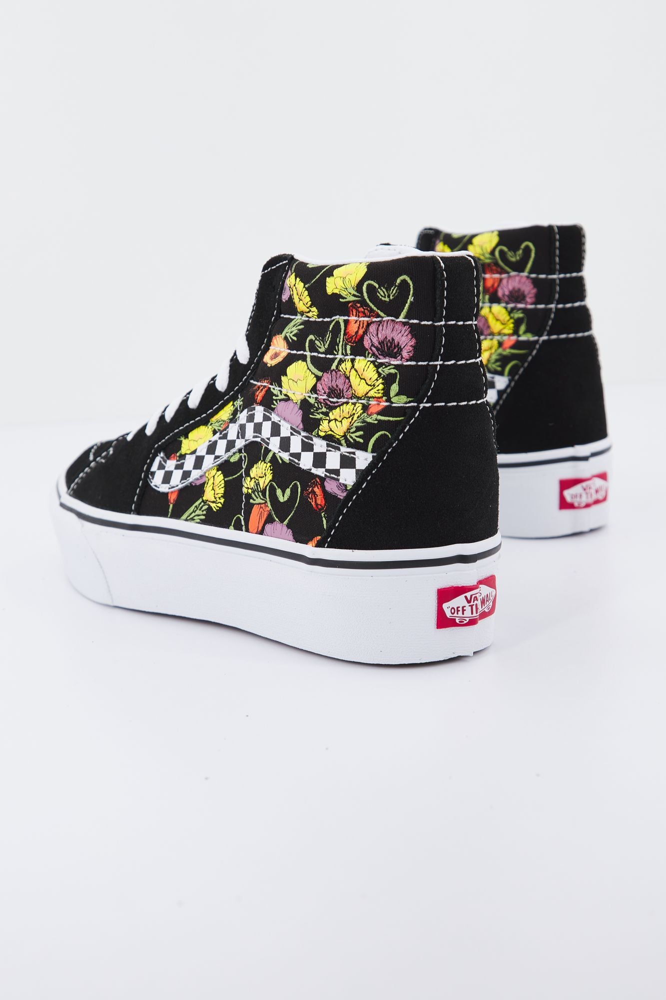 VANS  UA SK8-HI en color NEGRO (3)