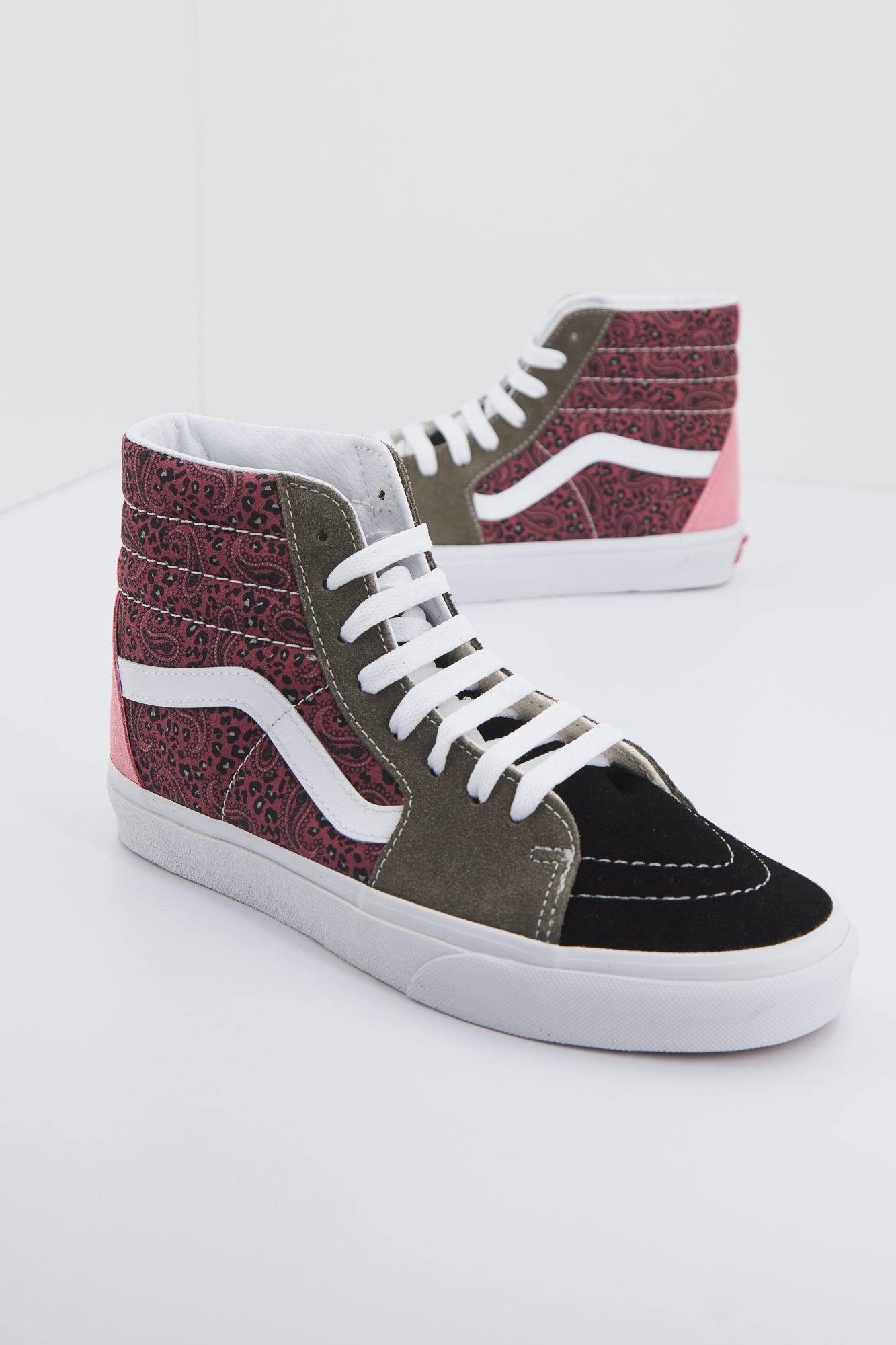 VANS SK8-HI DUSTY en color ANIMAL PRINT (1)