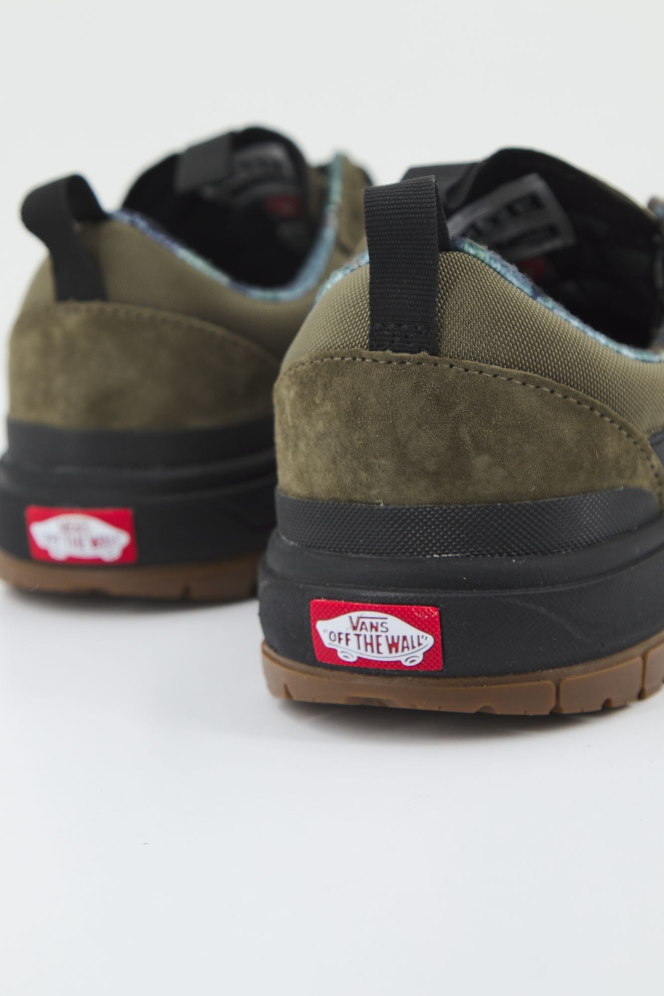 VANS ULTRARANGE EXO MTE- en color VERDE (3)