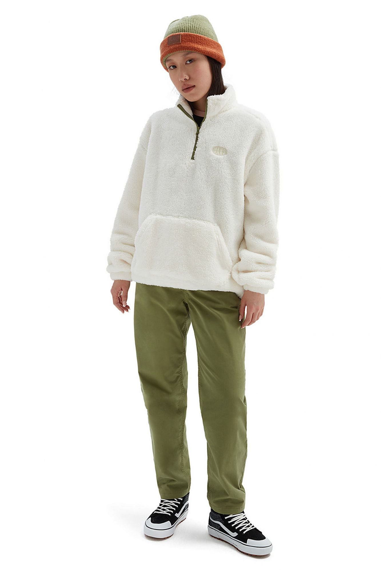 VANS PIONEER MOCK HALF ZIP en color BLANCO (4)