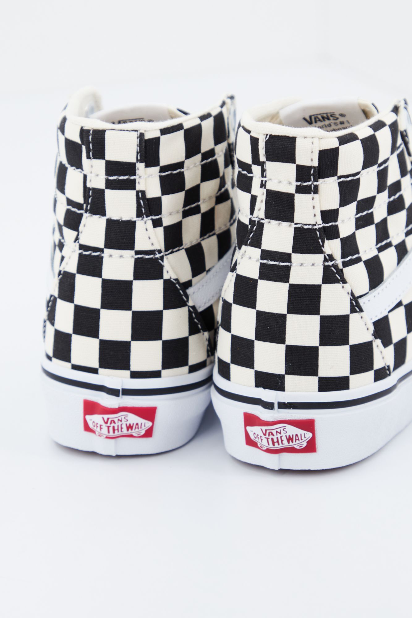 VANS UA SK8-HI en color BEIS (3)